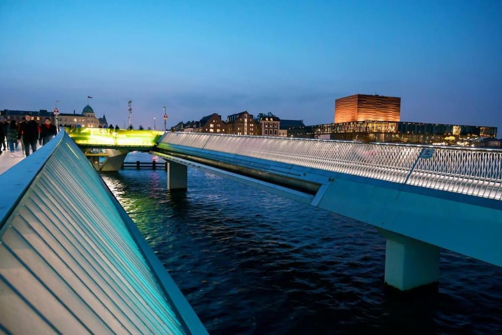Chic Apartment In Vibrant Area By Copenhagen Canals 外观 照片